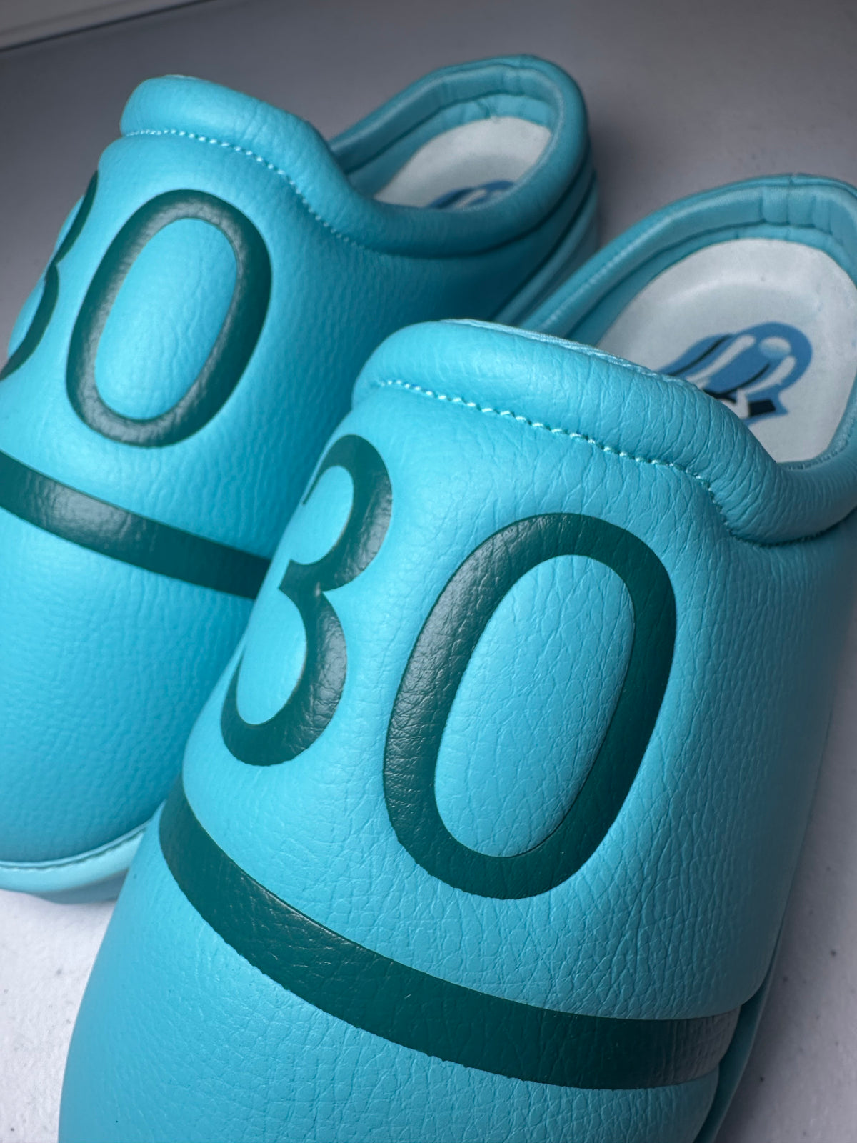 Perc 30 Slippers